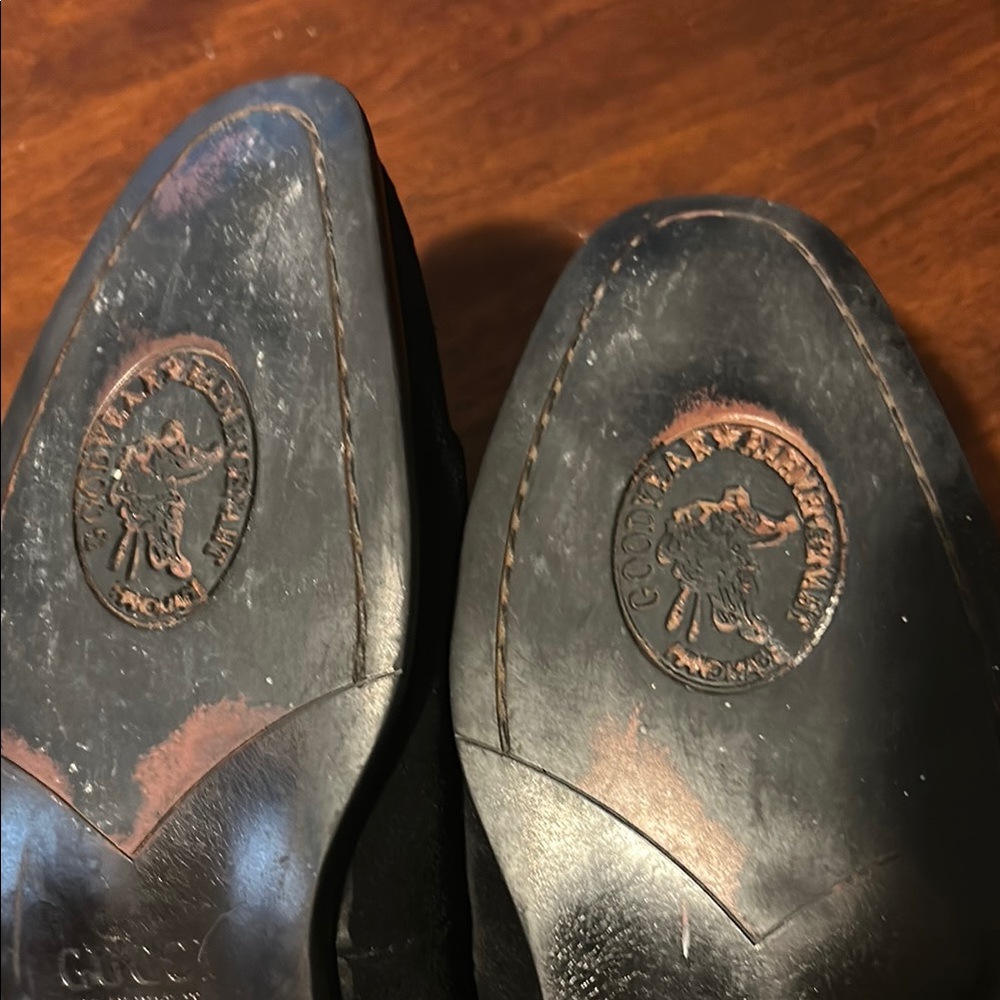 Gucci Men's Black Leather Loafers - Picture 10 of 13